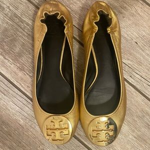 Practically brand new Tory Burch flats